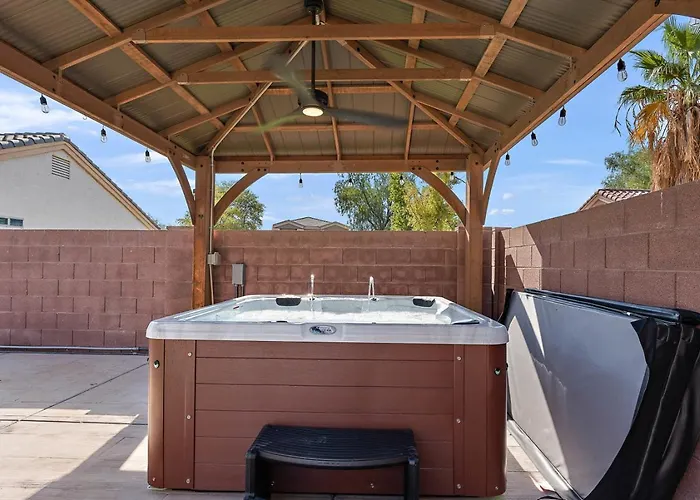 Float Fun Retreat Pool Hot Tub Fire Pit Foosball Pool Table Villa Casa Grande